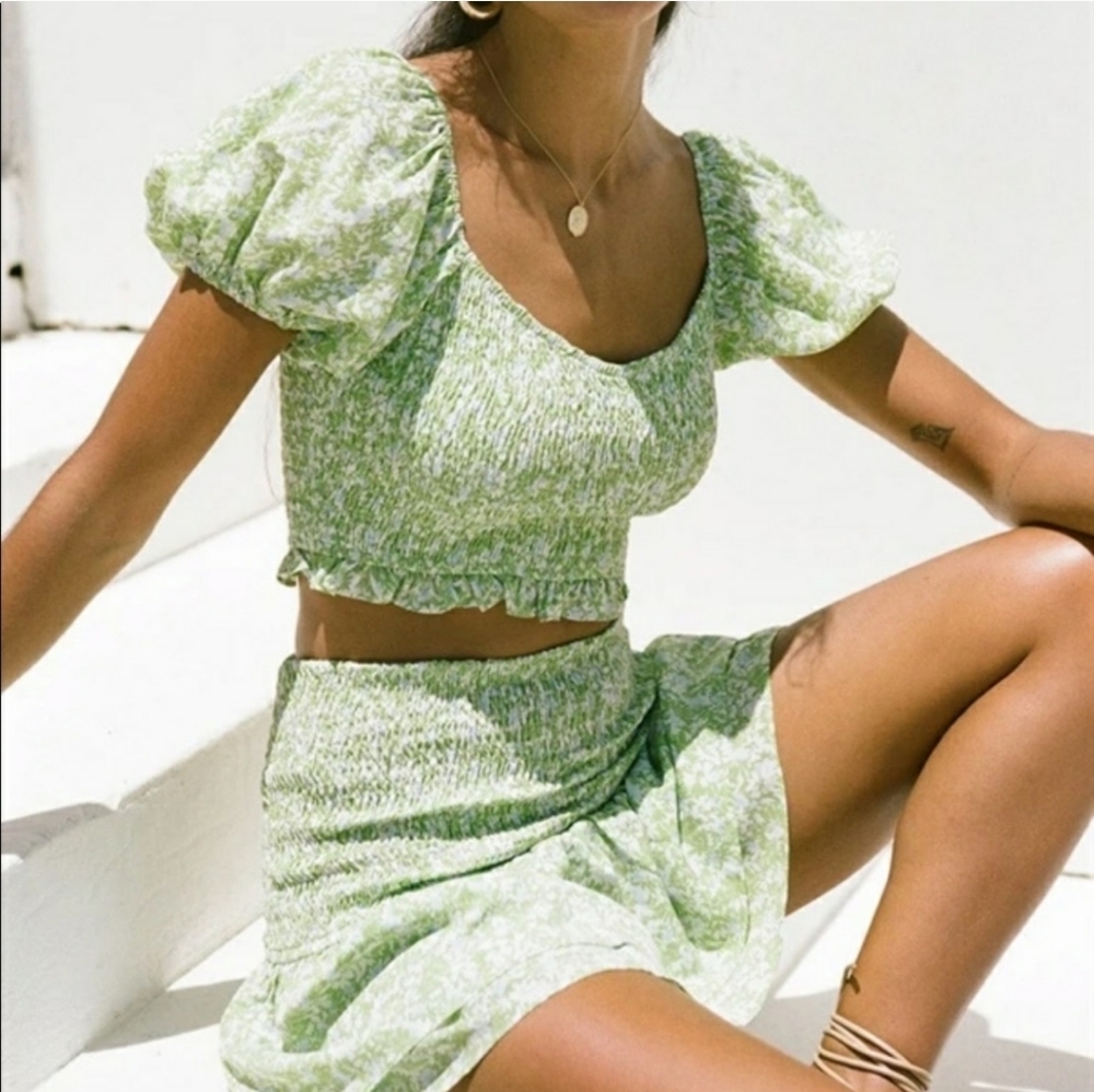 Sabo Skirt Green Floral Smocked Mini Skirt - Picture 2 of 7